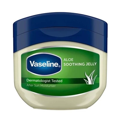 Vaseline® Vaseline Aloe Soothing Jelly After Sun Moisturizer 15.22oz / 450ml